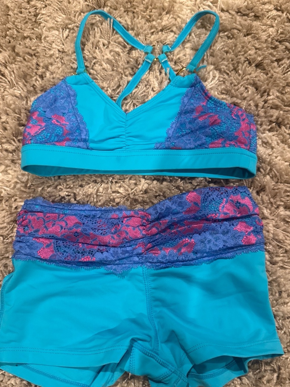 💙💜🩷California Kisses two-piece dancewear set in Youth Medium
